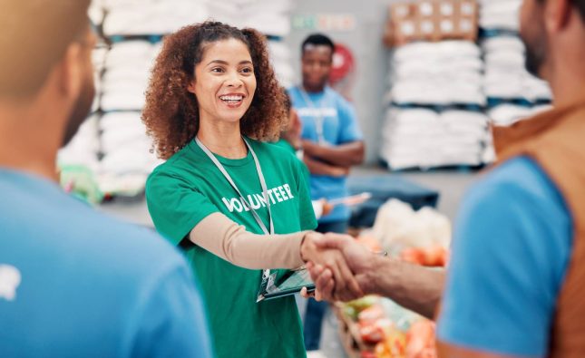 NDIS Support Work vs. Woolworths: 2026 Pay & Jobs Comparison