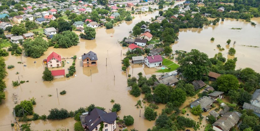 SES 132 500 vs. 000: Who to Call for Flood and Storm Damage (2026)