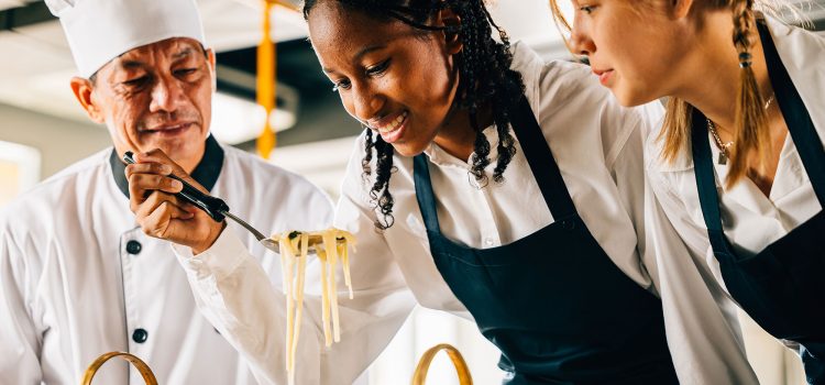Chef & Cook Weekend Rates 2026: Maximizing Student Earning Power