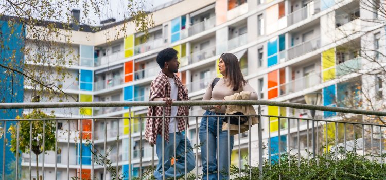 UNSW vs USyd Housing for International Students 2026: Cost & Safety