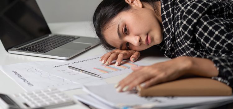 Beating the 6-Week Slump: Guide to Homesickness in Australia