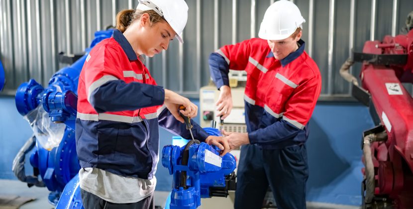 FIFO Heavy Diesel Mechanic Pilbara 2026: Earning $200k+ Guide