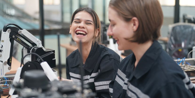 Women in Trades Australia 2026: Top Scholarships & Support Guide