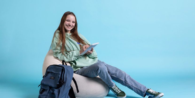 Scape vs. Iglu Perks 2026: Exclusive Student Discounts & Rewards