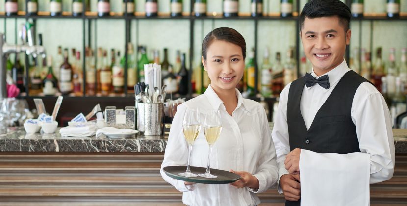 Hospitality vs. Retail: Best Student Jobs in Sydney
