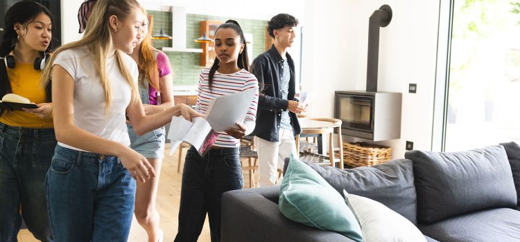 Studio vs. Shared House Australia 2026: Price & Lifestyle Guide