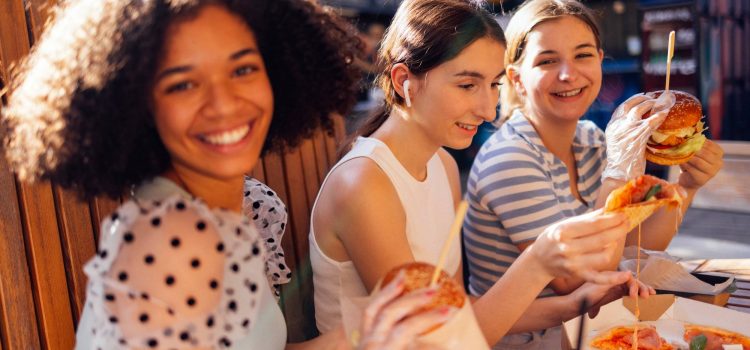 USYD vs. UTS: The Ultimate Campus Guide to Cheap Eats and Free Food (2026)