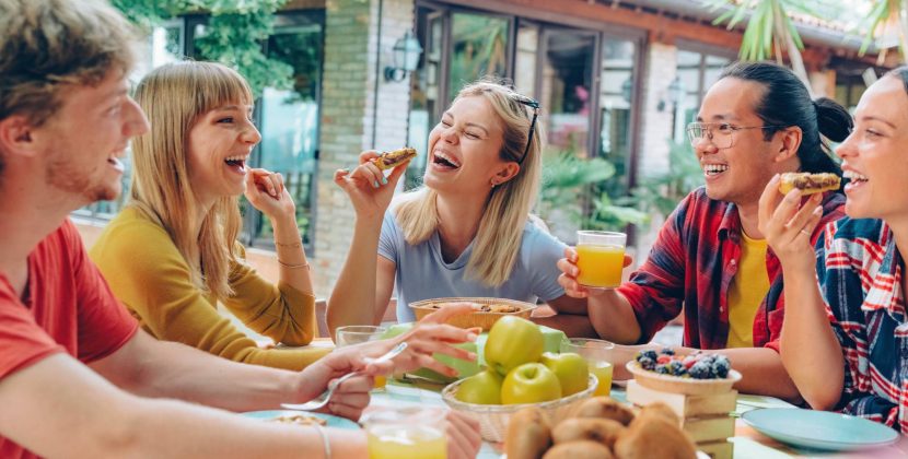 Melbourne’s Best $5 Student Meals: Realfoods vs. Crossways in 2026