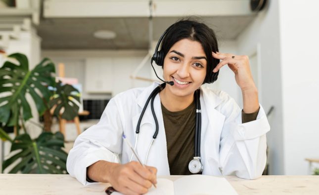 Top 3 Free 24/7 Student Health Hotlines in Australia (2026)