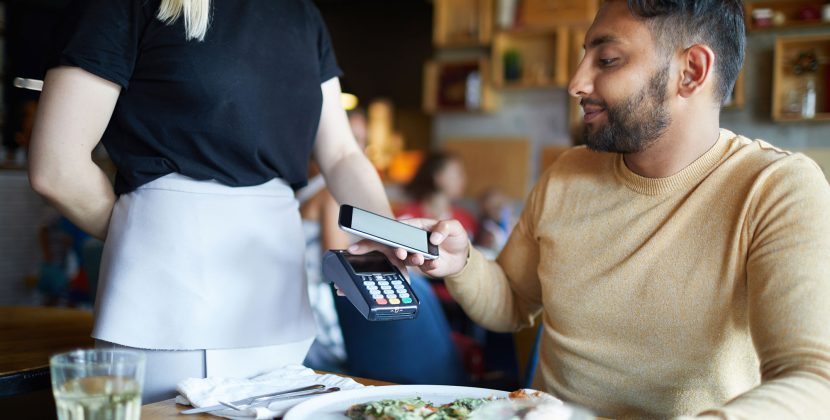 Do I Need to Tell Staff I’m Using EatClub Pay? (2026 Guide)