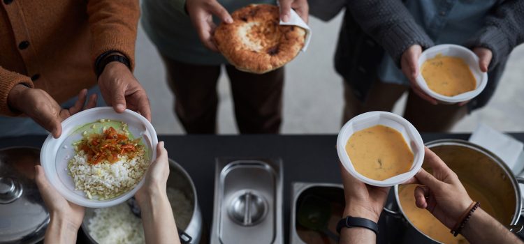 Cooking for 5: How “Community Pots” Cut Share House Food Waste by 40%