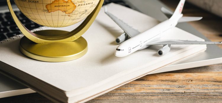 Should I Buy AUD Before I Fly to Australia or After I Arrive? (2026)