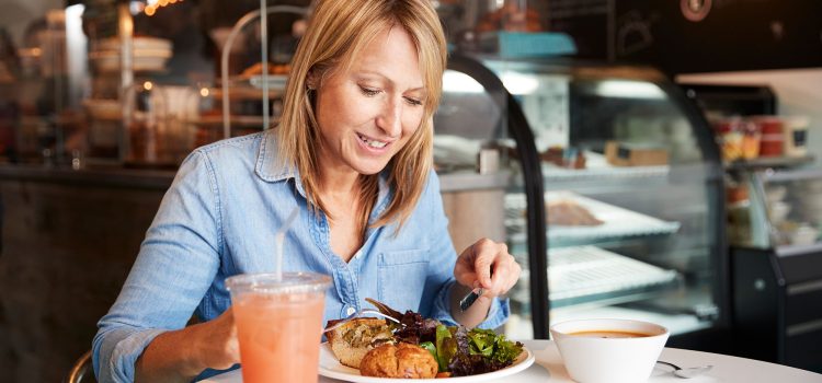 How to Eat a Full Meal at a Service Station for Under $10 (2026)