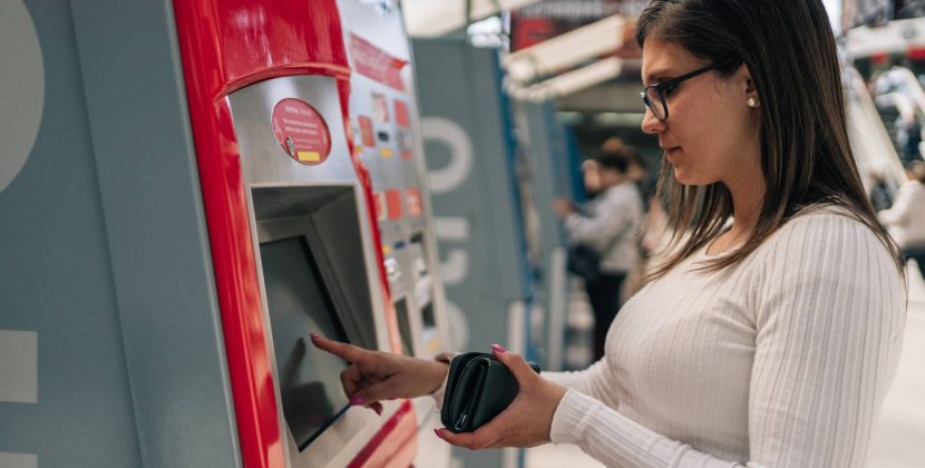 How to Use Cardless ATM Withdrawal to Avoid Skimming (2026 Guide)