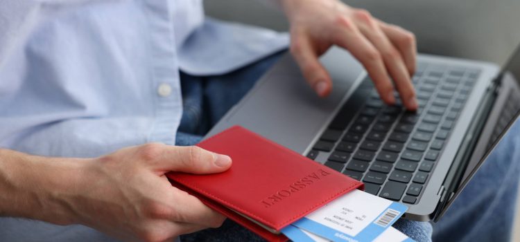 How to Manage Your Australian Visa Online Safely