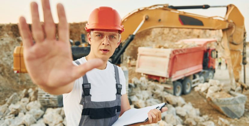 How to Read a 2026 Mining Contract: Bonuses & Hidden Clauses