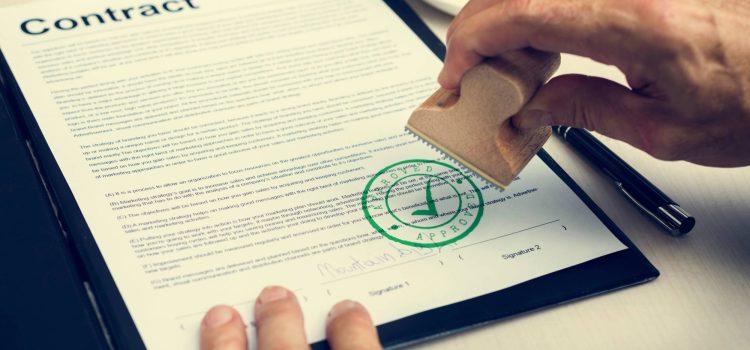 Why You Should Never Sign a Variable Migration Contract (Fixed Fees Only)