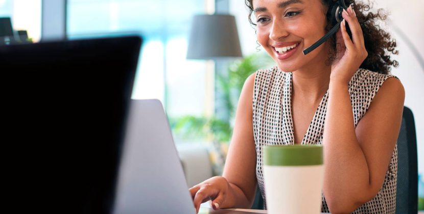 How to Contact Flywire Support: Chat vs. Email (2026 Comparison)