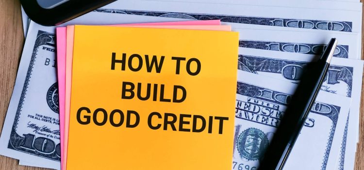 Step-by-Step: How to Safely Build an 800 Credit Score Before Graduation