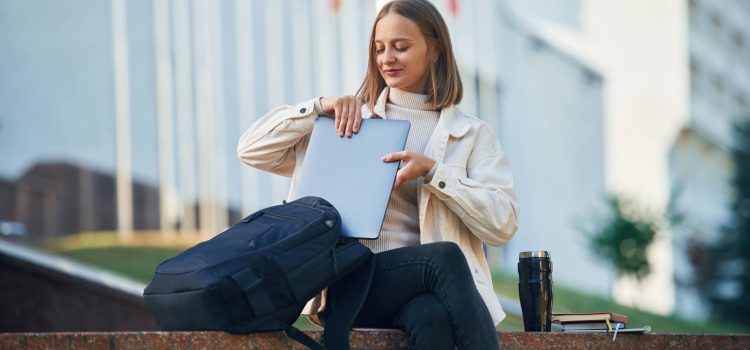 Can I Study on a Bridging Visa B While Waiting for a Student Visa?