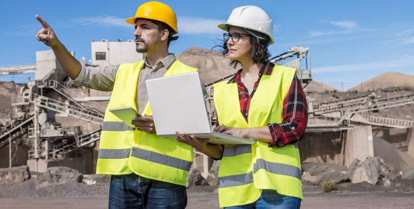 How to Successfully Negotiate a Permanent Mining Contract (2026 Guide)