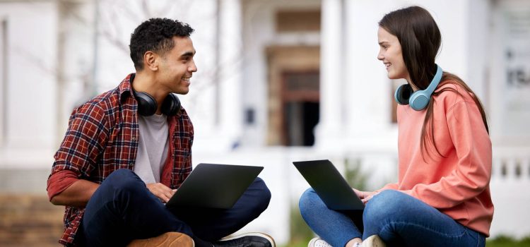 Mable vs. Hireup: Which Platform Pays Students More in 2026?